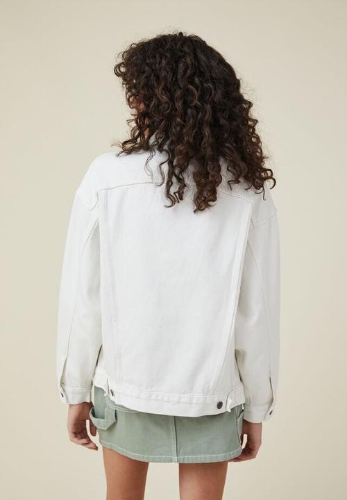 Cotton On - The oversized denim jacket - white haven
