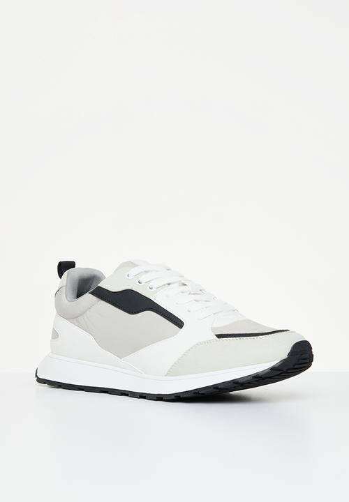 Call It Spring - Ashe slip on - other white