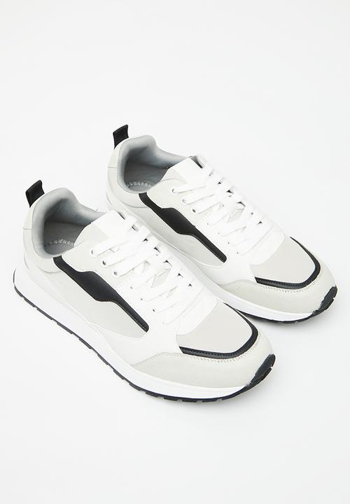 Call It Spring - Ashe slip on - other white