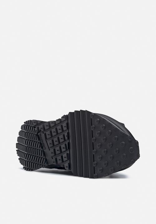 Reebok - Lx 2200​ - black