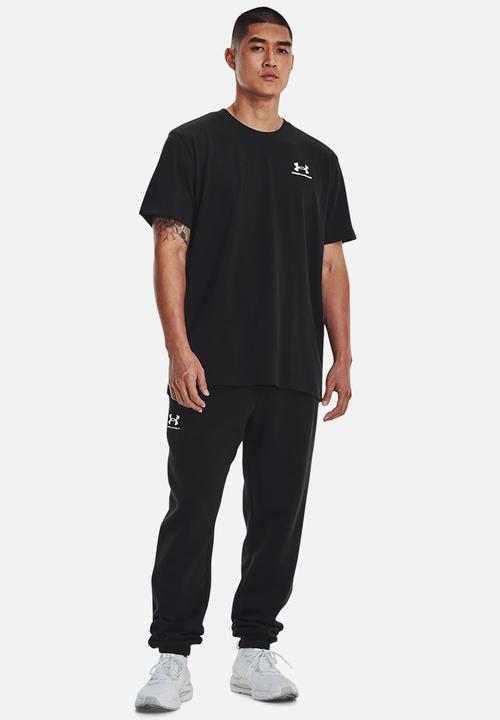 Under Armour - Ua logo emb heavyweight short sleeve - black