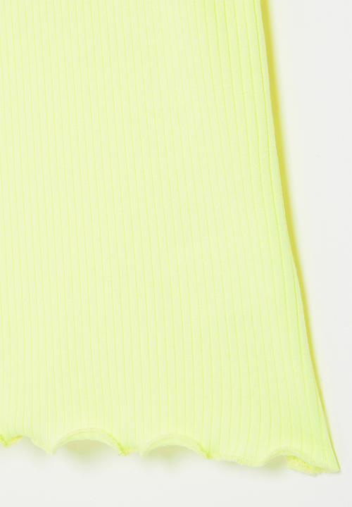 Superbalist - Off the shoulder tee - sunny lime