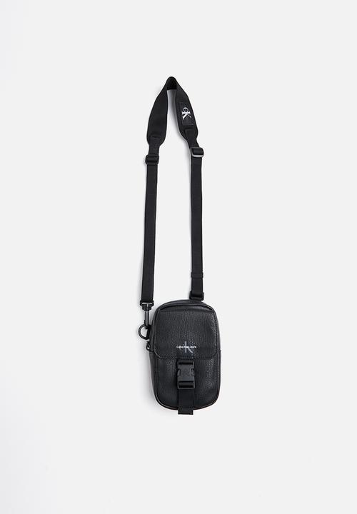Calvin Klein - Mono textured phone crossbody - black