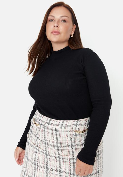Trendyol - Plus turtleneck top - black