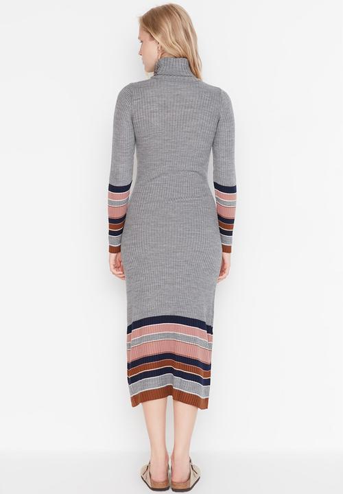 Trendyol - Striped hem knit midi dress - anthracite