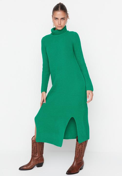 Trendyol - Turtleneck midi knit dress - green