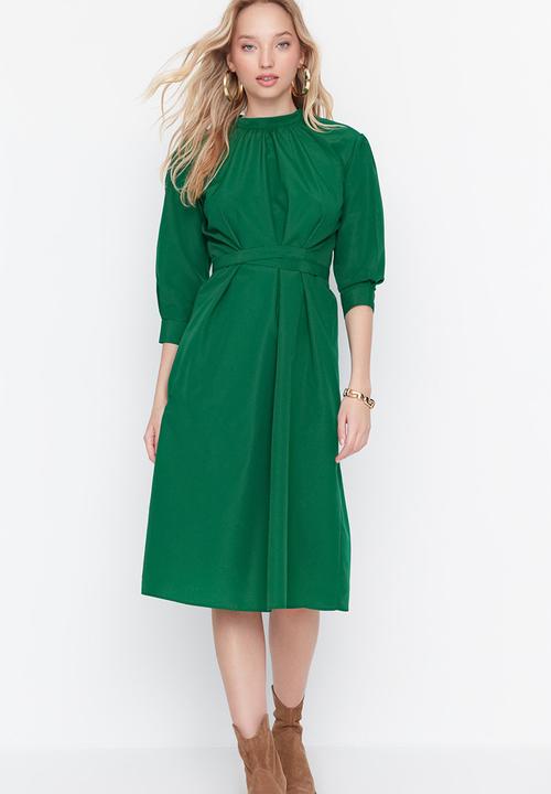 Trendyol - Balloon sleeve dress - green