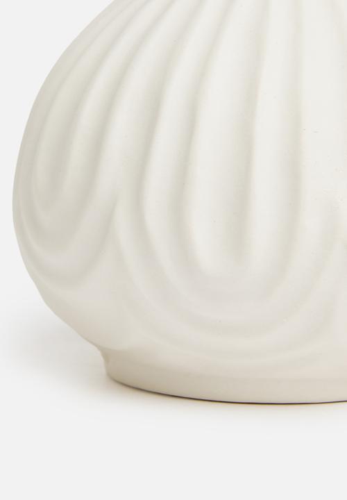 H&S - Deco wide porcelain vase - matte white