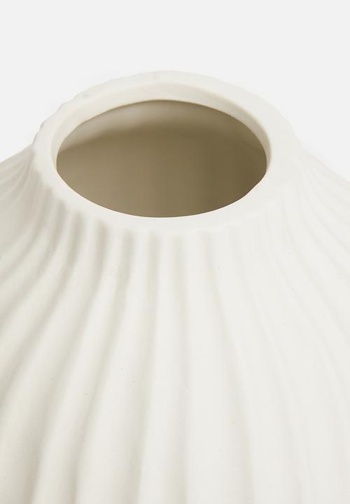 H&S - Deco wide porcelain vase - matte white