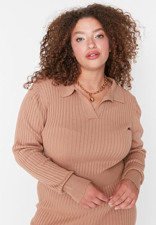 Trendyol - Plus polo neck sweater dress - brown