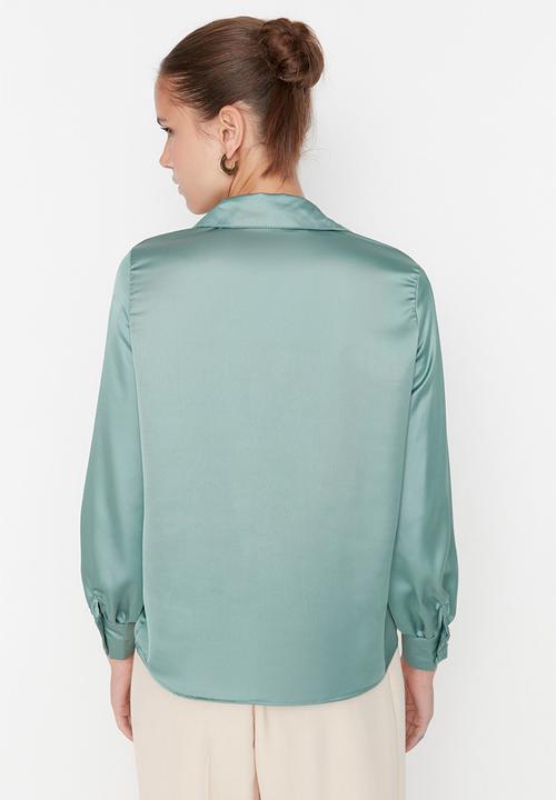Trendyol - Basic satin shirt - green