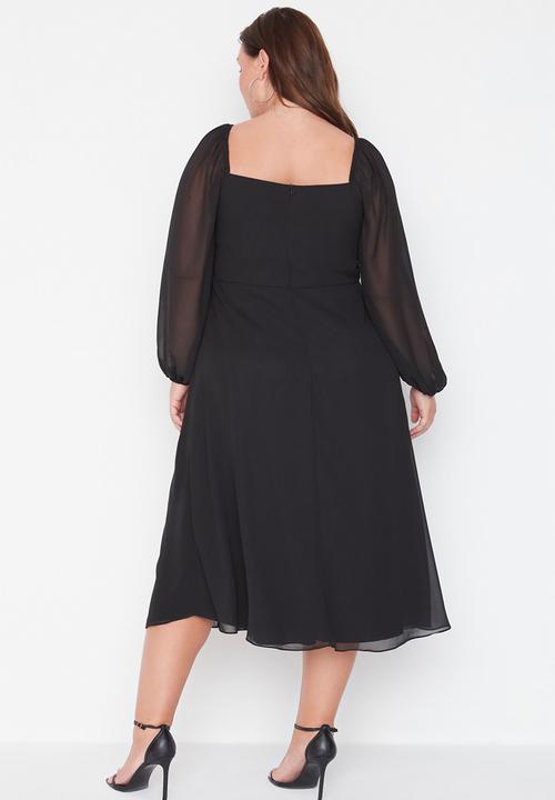 Trendyol - Plus square neck slit chiffon dress - black
