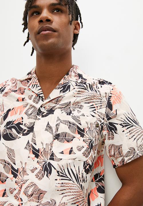 STYLE REPUBLIC - Regular fit floral print short sleeve reverse collar shirt - multi