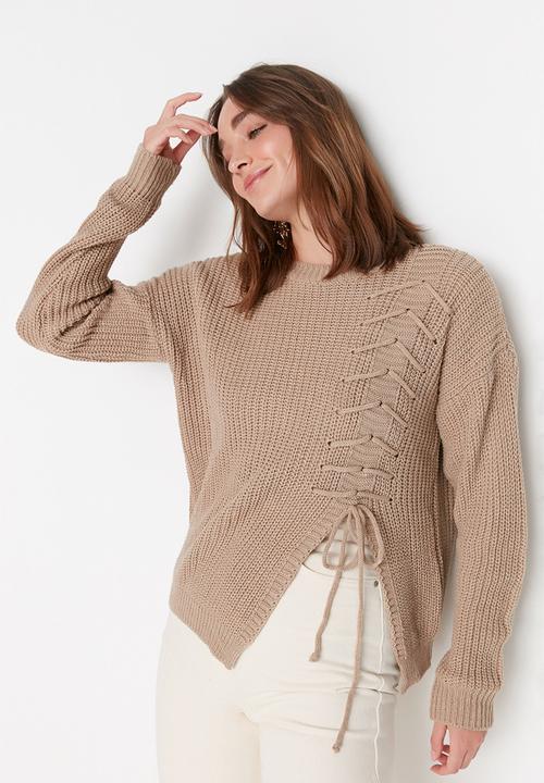 Trendyol - Lace detailed knit sweater - beige