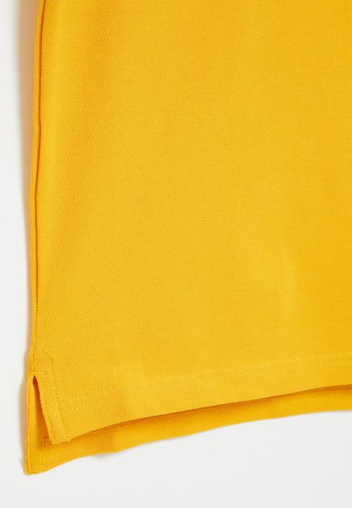 POLO - Boys classic short sleeve golfer - yellow