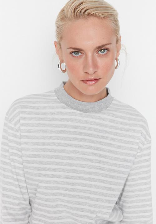 Trendyol - Striped high collar basic T-shirt - grey