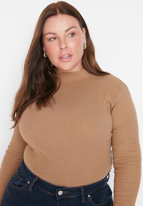 Trendyol - Plus turtleneck top - brown