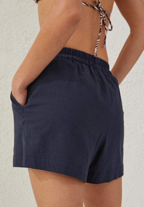 Cotton On - Relaxed beach short - washed black