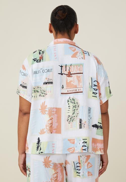 Cotton On - Curve haven short sleeve shirt - postcard print