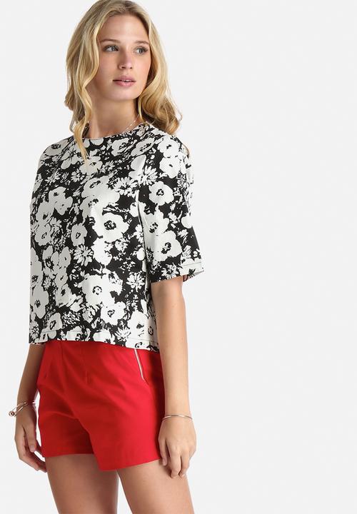 Lola May - Printed Floral Top