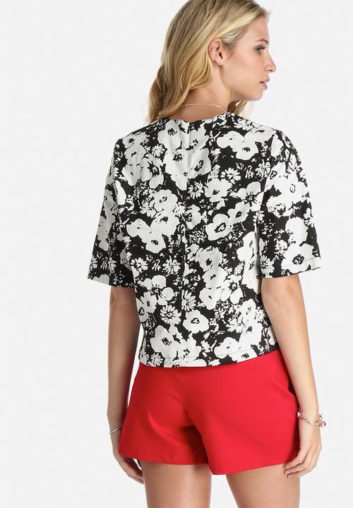 Lola May - Printed Floral Top