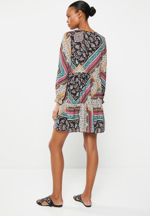 HAILYS - Dress - diverse