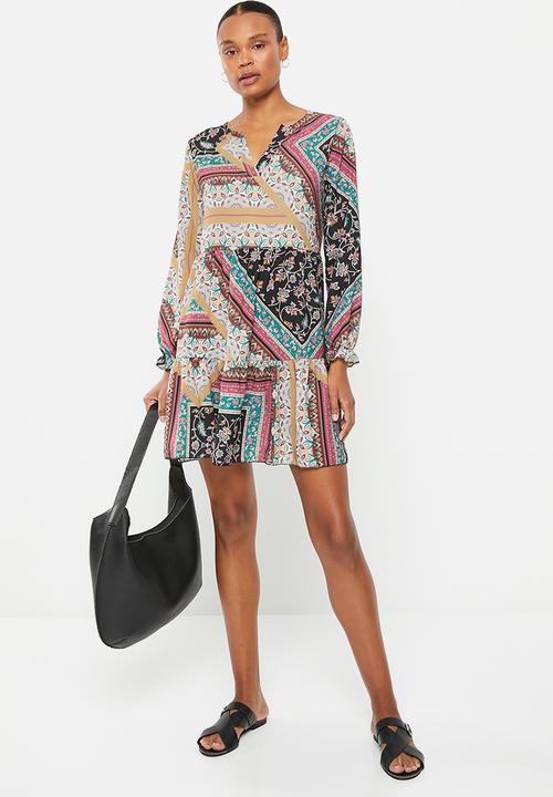 HAILYS - Dress - diverse