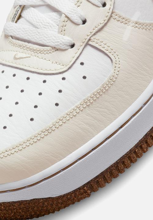 Nike - Air Force 1 high '07 lv8 emb