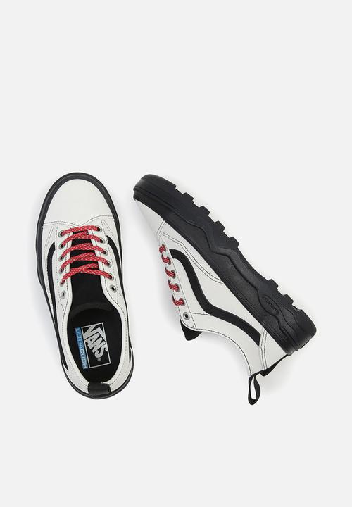 Vans - Sentry old skool wc -  hiker suede marshmallow/black