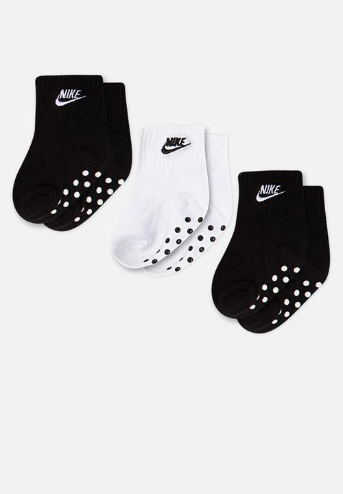 Nike - Nhn core futura gripper - black & white 