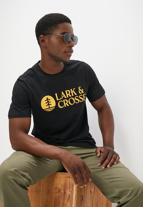 Lark & Crosse - L&c chest logo tee - black