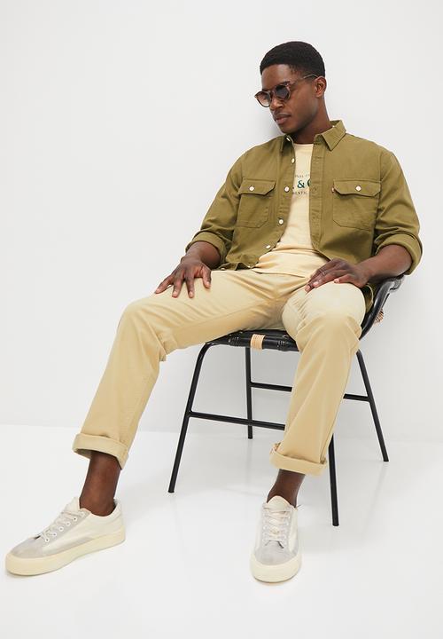 Lark & Crosse - L&c chest logo tee - ecru
