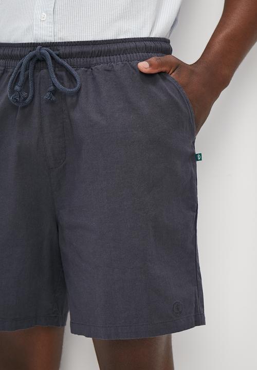 Lark & Crosse - Relaxed fit pull on short - navy