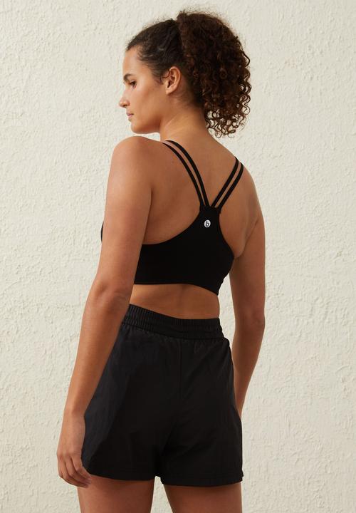 Cotton On - Seamless strappy back crop - black