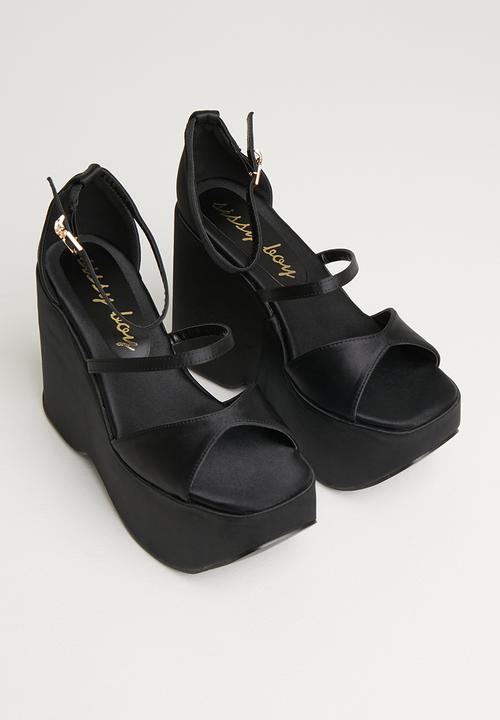 SISSY BOY - Strappy ever after heel - black