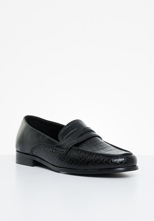 PC - Croc leather slip-on - black