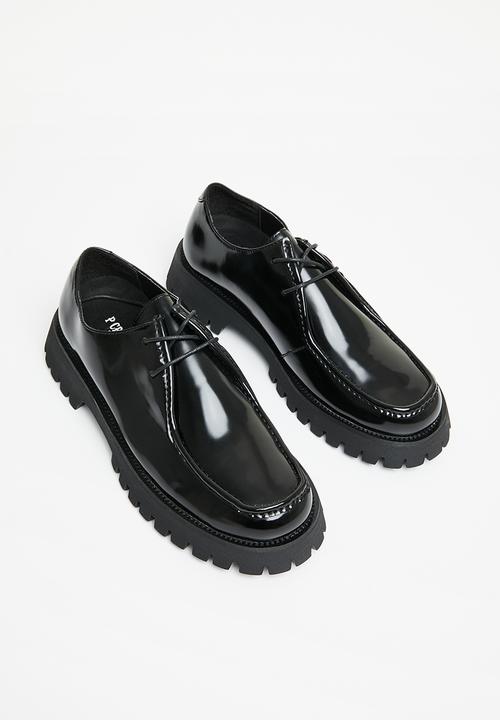 PC - Trout lace up hi shine leather - black