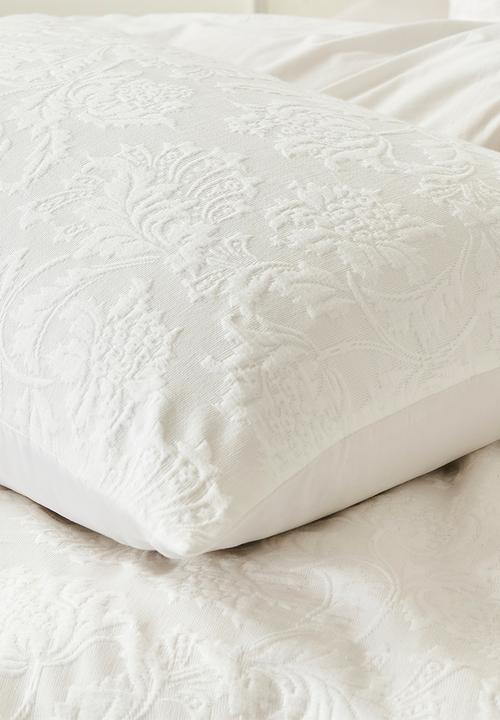 Linen House - Pavlova duvet cover set - white