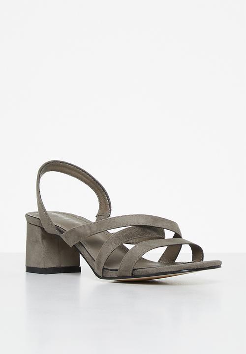 edit - Berkley slingback block heel - grey