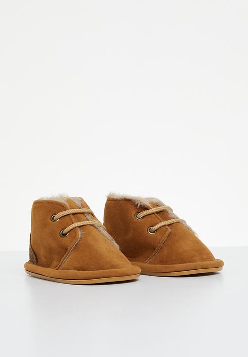 Pop Candy - Baby booties with faux fur - brown