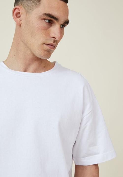 Cotton On - Box Fit Tee - white
