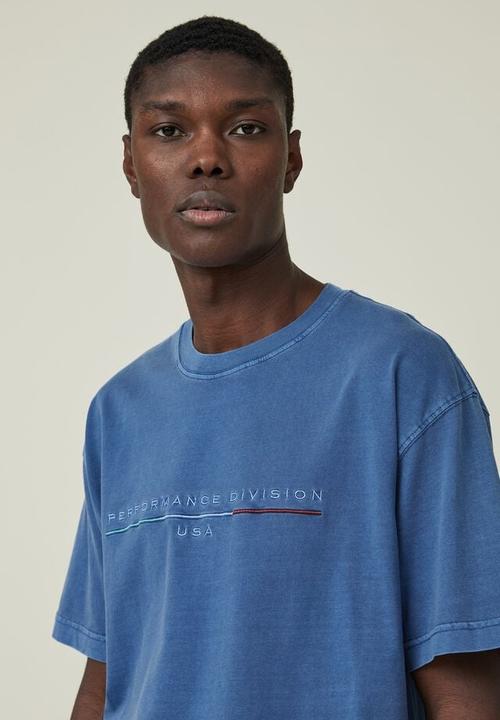 Cotton On - Loose fit classic T-shirt - washed cobalt/performance