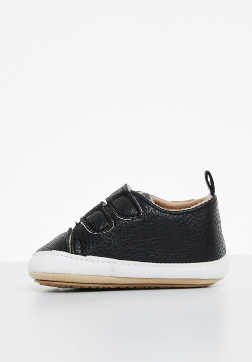 Pop Candy - Velcro strap soft sole shoe - black