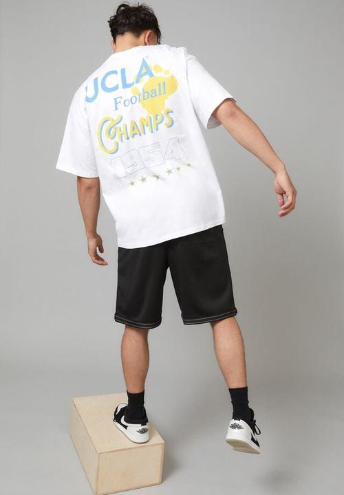Cotton On - Oversized ucla T-shirt - lcn ucl white/championship helmet