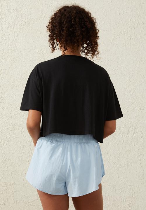 Cotton On - Relaxed active recycled graphic T-shirt - black