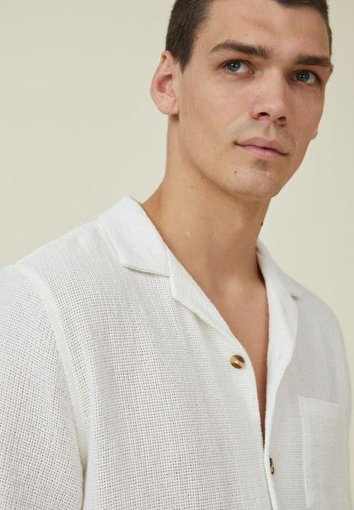 Cotton On - Palma short sleeve shirt - white