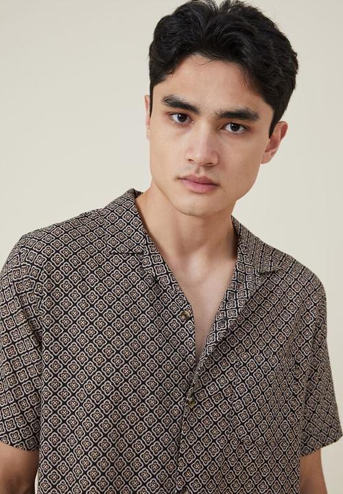 Cotton On - Riviera short sleeve shirt - black tile