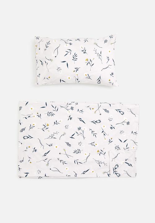 Sixth Floor - Delicate duvet cover set - floral