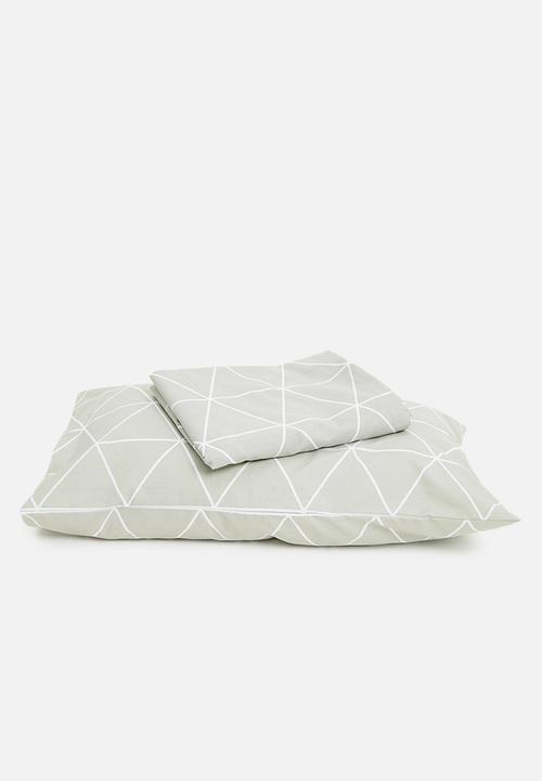 Sixth Floor - Ella duvet cover set - sage green