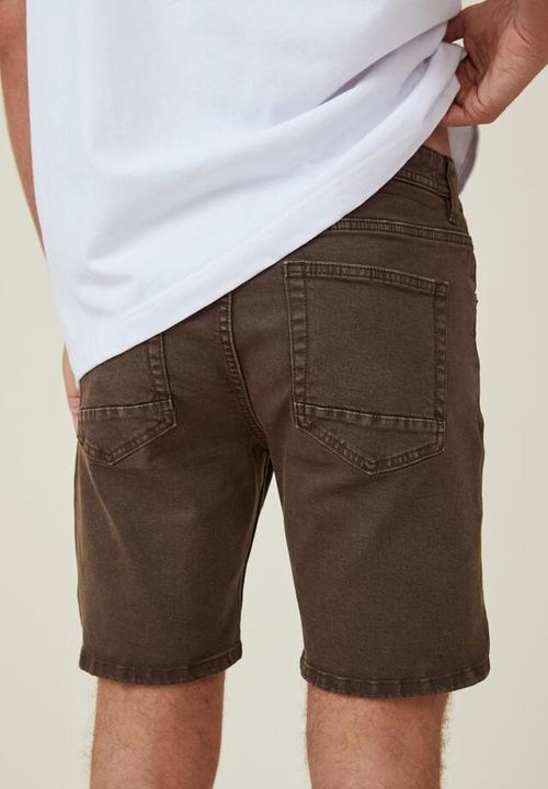 Cotton On - Straight short - chocolate addict